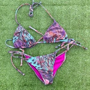 Beach bunny bikini size medium swimwear beach pool Vegas summer metallic
